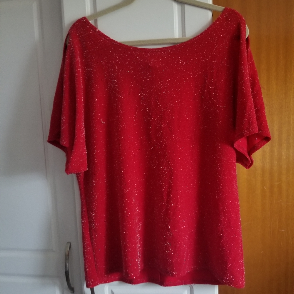 🍭Tradition sparkly top with open side sleeves